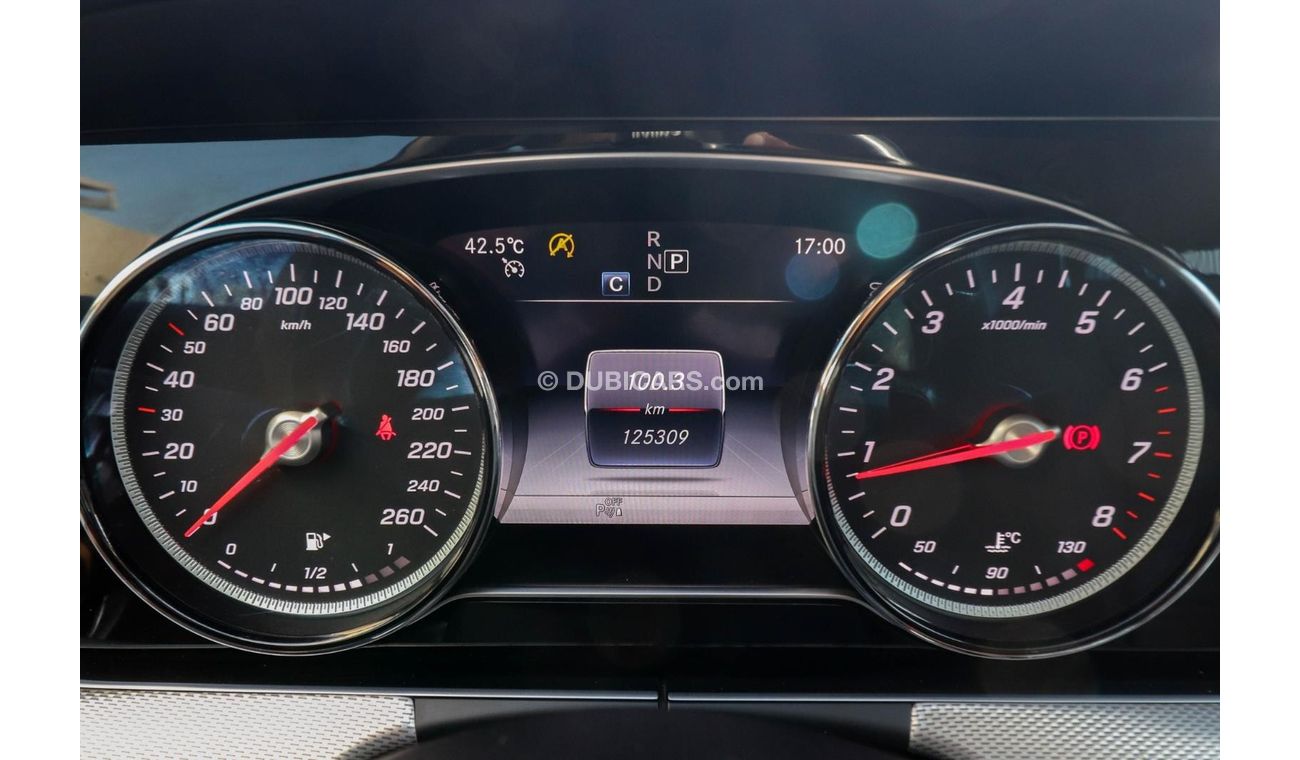 Mercedes-Benz E200 W213