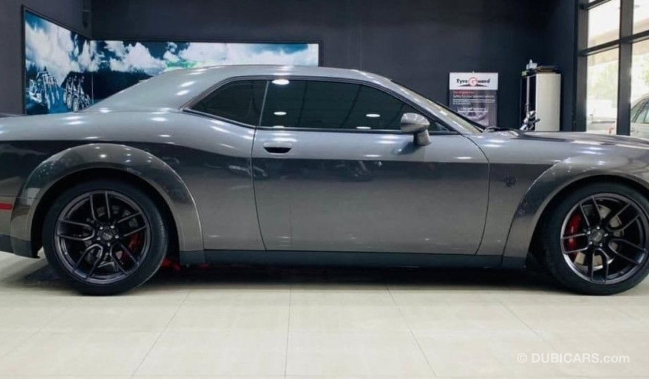 Dodge Challenger CHALLENGER RED EYE  797 HP 2019 GCC IN AMAZING CONDITION UNDER AL FUTTAIM WARRANTY