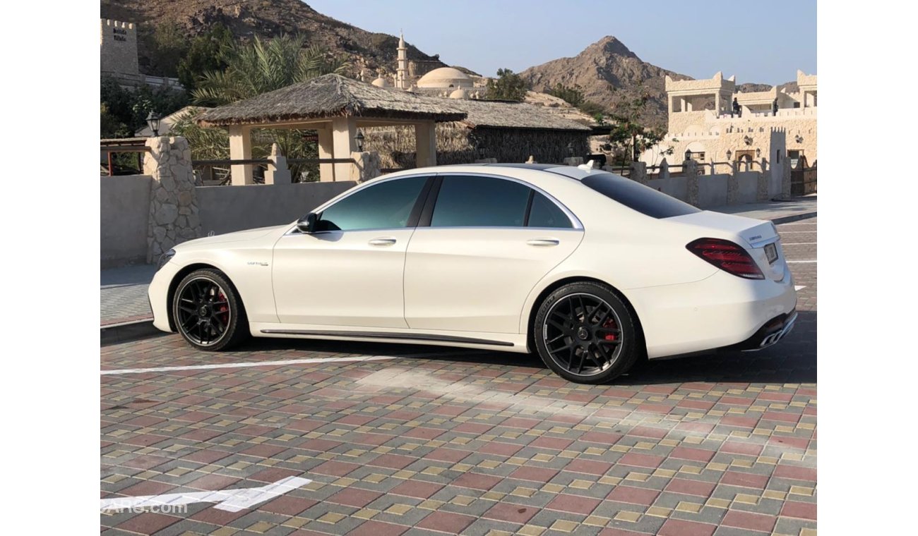 مرسيدس بنز S 63 AMG