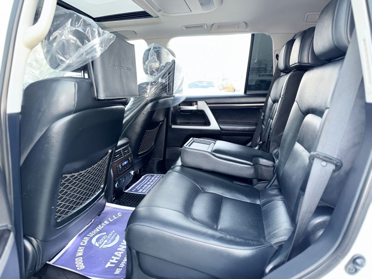 Toyota Land Cruiser Toyota Landcruiser Sahara RHD