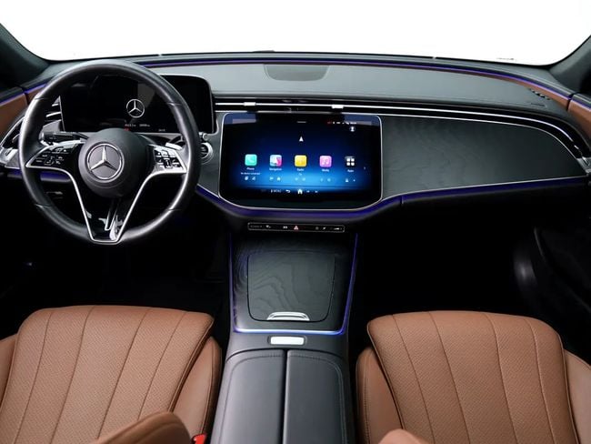 Mercedes-Benz E-Class STANDARD, миниатюра 28