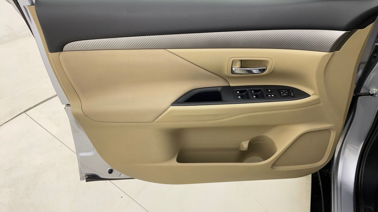 Mitsubishi Outlander GLX MID 2.4 | Zero Down Payment | Home Test Drive