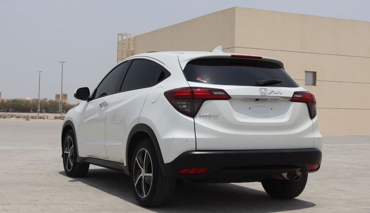 هوندا HRV سياره HRV خليجى بحاله ممتازه موديل 2021 ممشى 88000 كيلو متر وبمحرك 1800 سى سى
