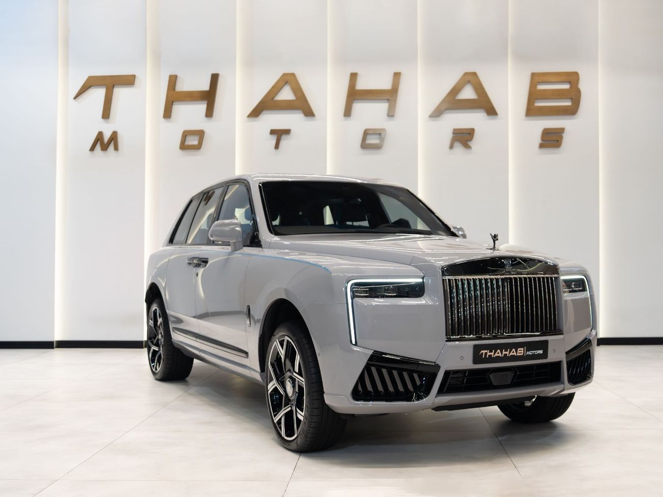 Rolls-Royce Cullinan - BESPOKE TWO-TONE | GUCCI INTERIOR | BRAND NEW | 2025 | BLACK BADGE EDITION | 0 KM | FULL OPTION