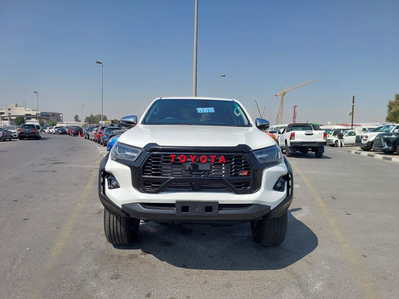 Toyota Hilux (RAMADAN OFFER) TOYOTA HILUX PICKUP RHD 2023 MODEL 2.8 L DIESEL AUTOMATIC(PM85171)