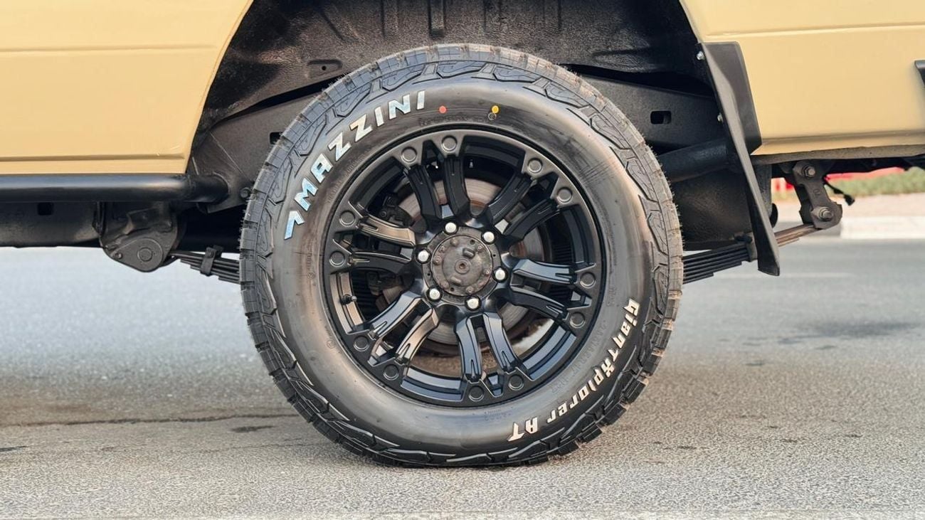 تويوتا لاند كروزر -