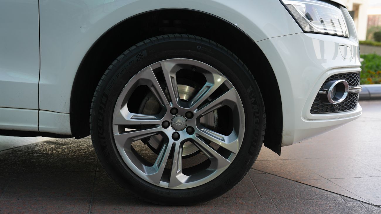 أودي Q5 TFSI quattro 2.0L