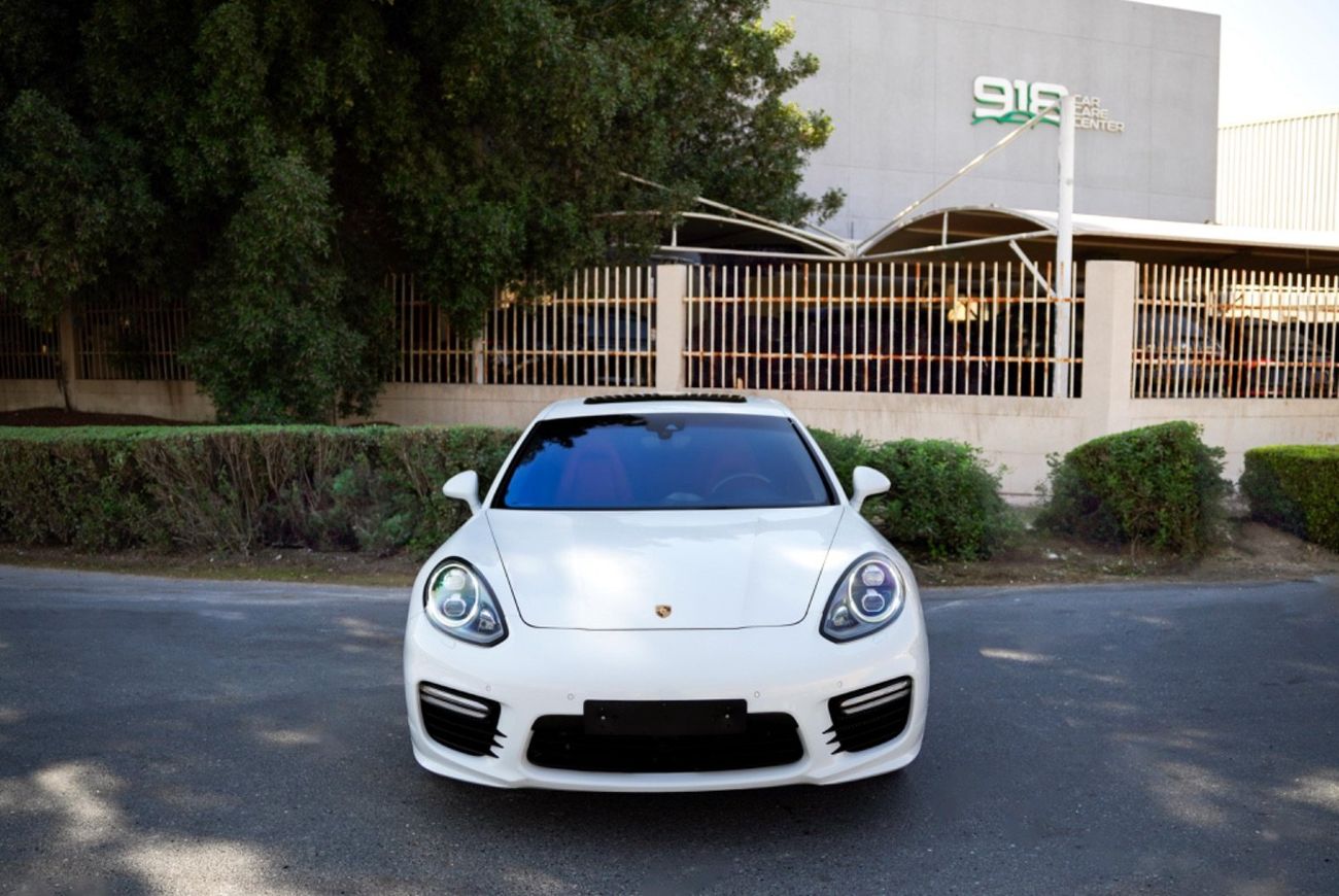 بورش باناميرا Turbo 4.8L (493 HP)