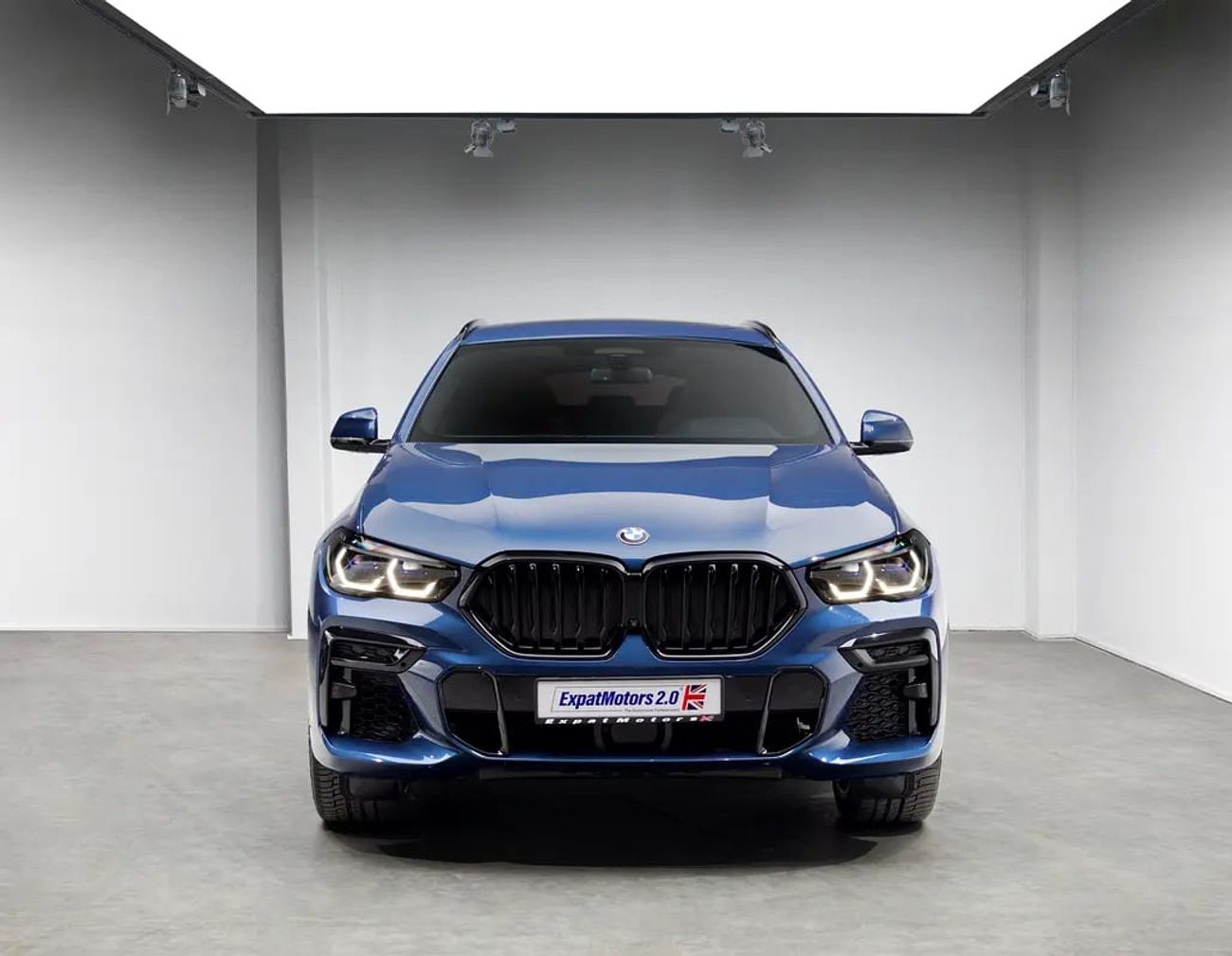 بي أم دبليو X6 xDrive40i Luxury M Sport Package 3.0L