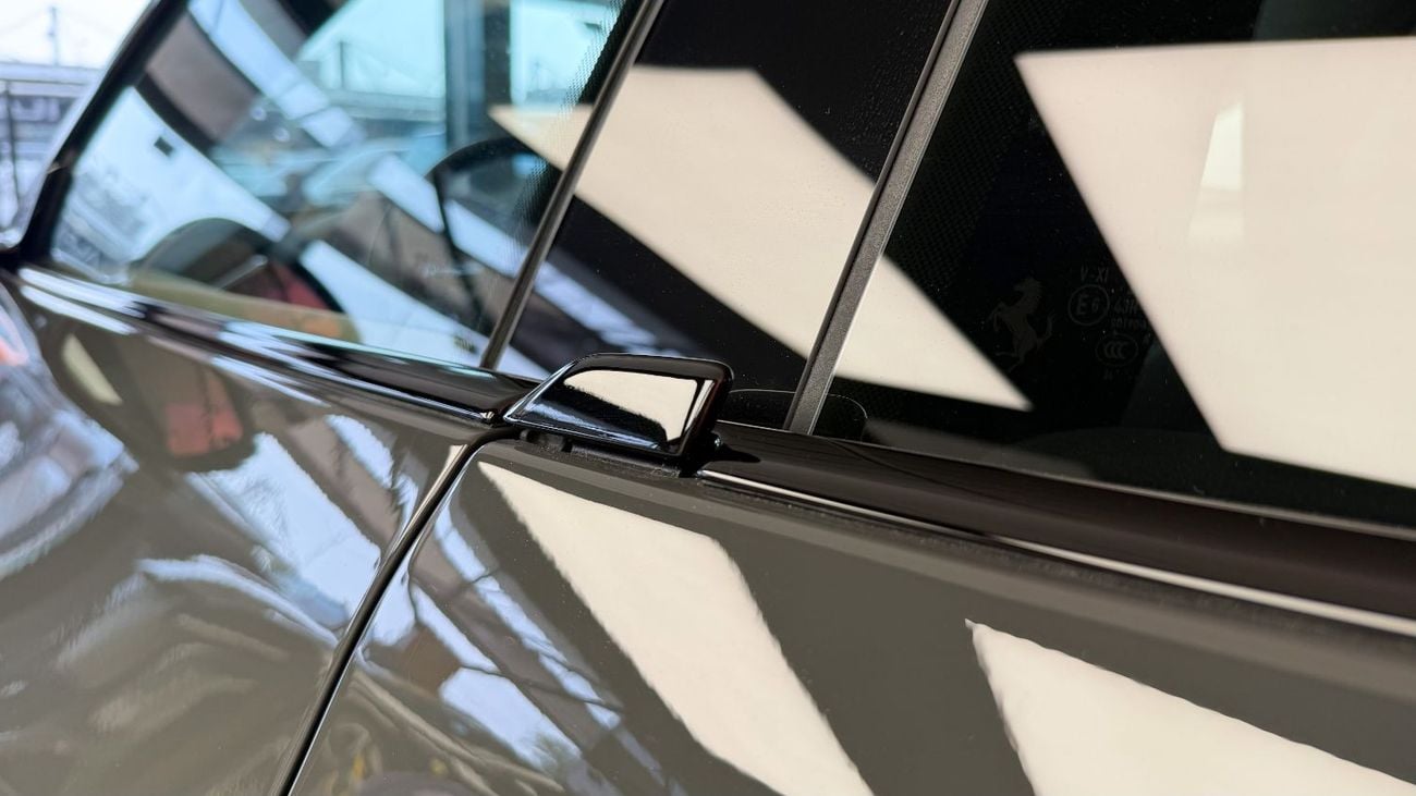 Ferrari Purosangue Ferrari Purosangue 2025 - V12 - Grigio Silverstone