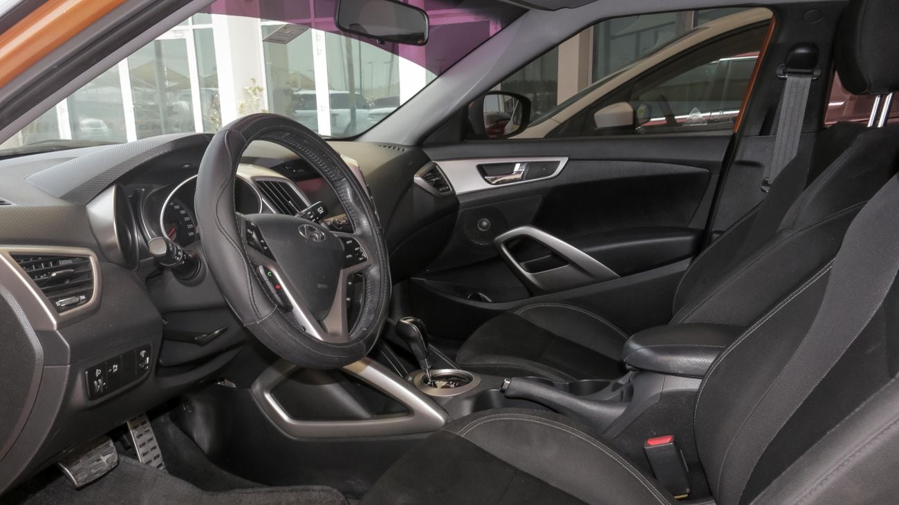 Hyundai Veloster