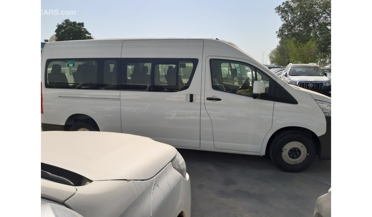 Toyota Hiace 13 SEAT