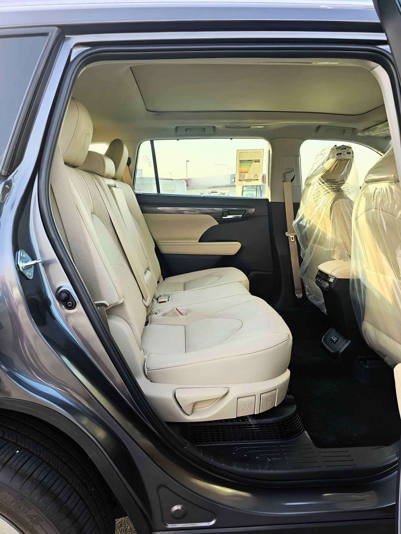 Toyota Highlander 2.5L V4 HYBRID / LIMITED FULL OPTION / PANORAMAIC / JBL SPEAKERS (CODE # 67997)