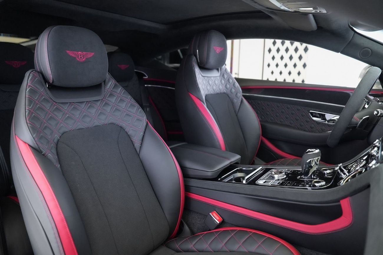 Bentley Continental GT 6.0L W12 (626 HP)