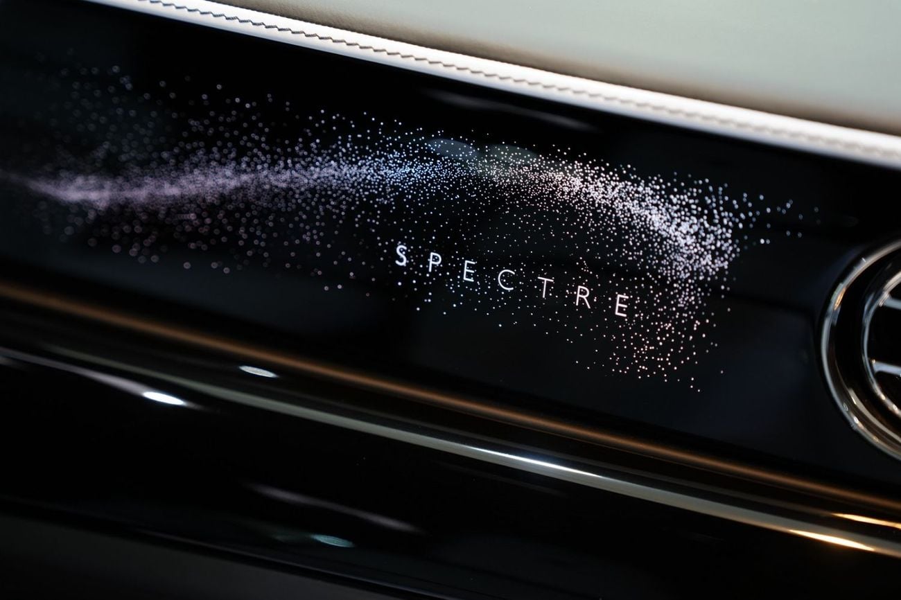 Rolls Royce Spectre STD 2024 Rolls-Royce Spectre, Bespoke Audio, Illuminated Grille, Starlight, Dealer Warrr + Serv!!