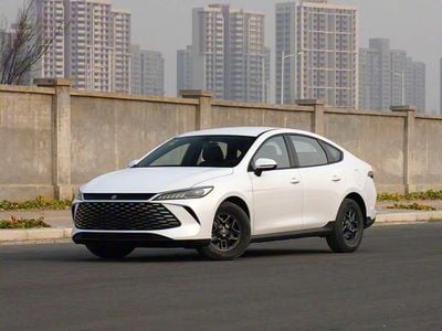 بي واي دي كين بلاس BYD QIN PLUS  DM - i 1.5L Plug-in Hybrid 55km Leading