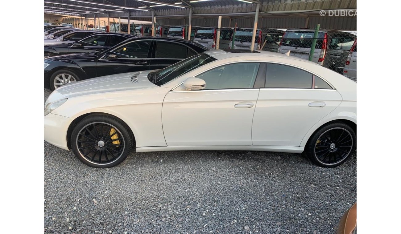 Mercedes-Benz CLS 550 IMPORT JAPAN V.C.C