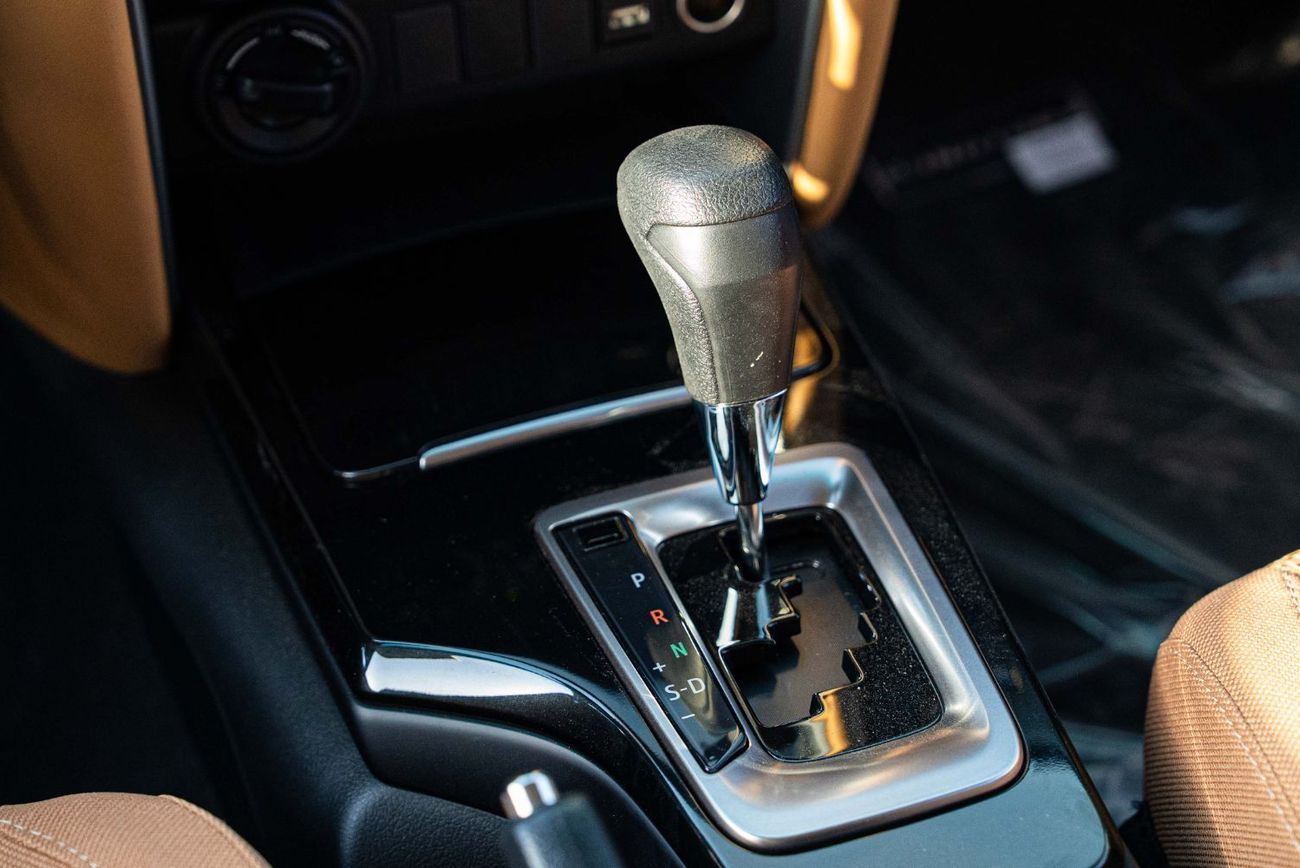 Toyota Fortuner 2.7 - Silver Metallic Inside Chamois | Export Only