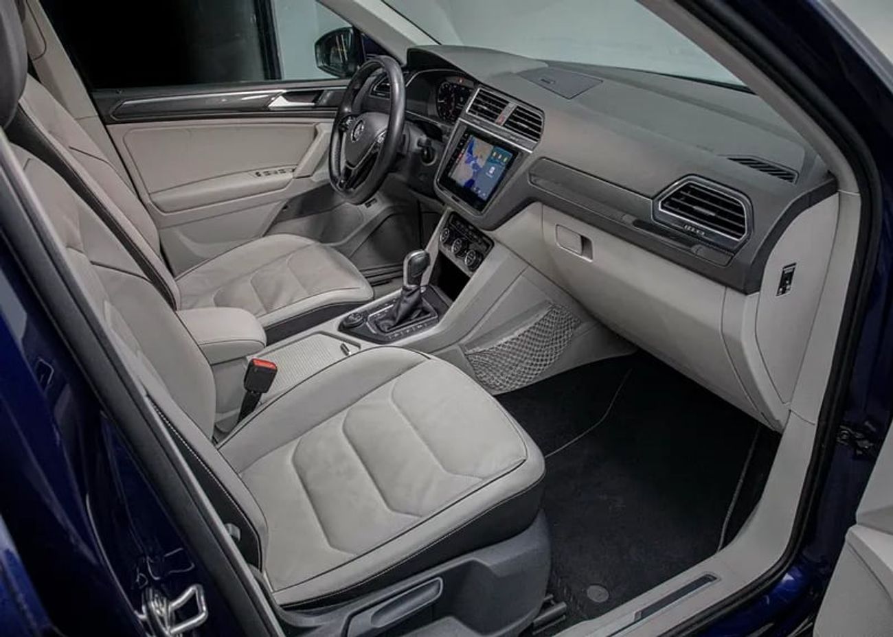 فولكس واجن تيجوان SEL 2.0L