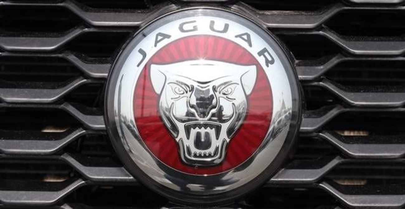 جاكوار E Pace 2020 JAGUAR E-PACE D 180