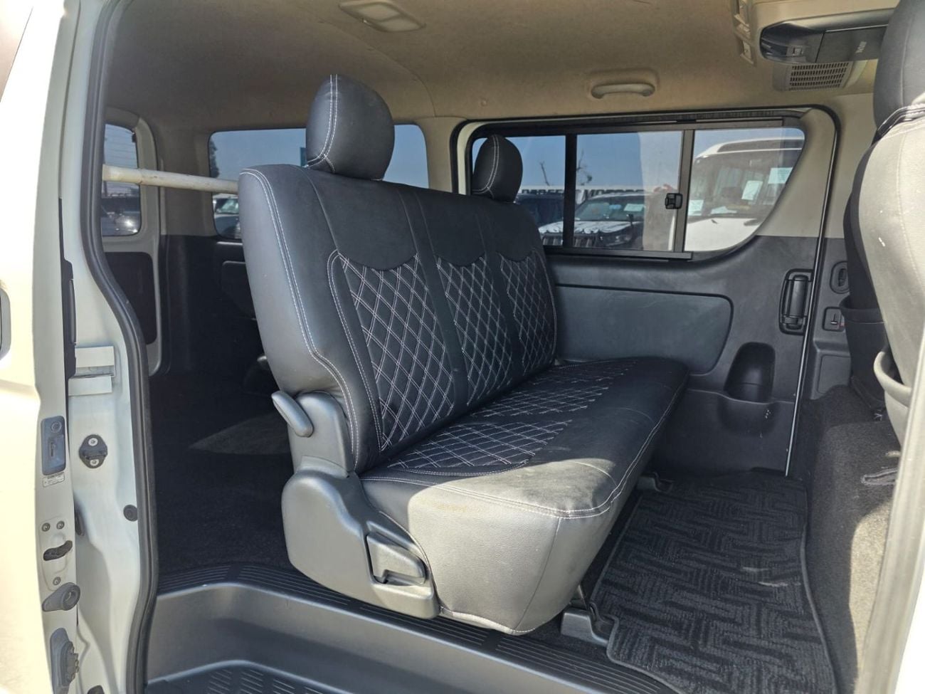 Toyota Hiace TOYOTA HIACE VAN RHD 2012 MODEL 2.0 L PETROL AUTOMATIC(PM58084)