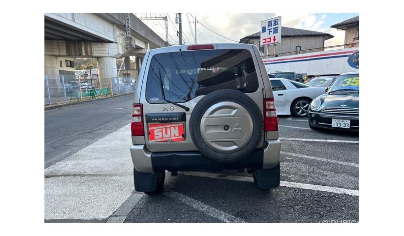 Mitsubishi Pajero Mini H53A