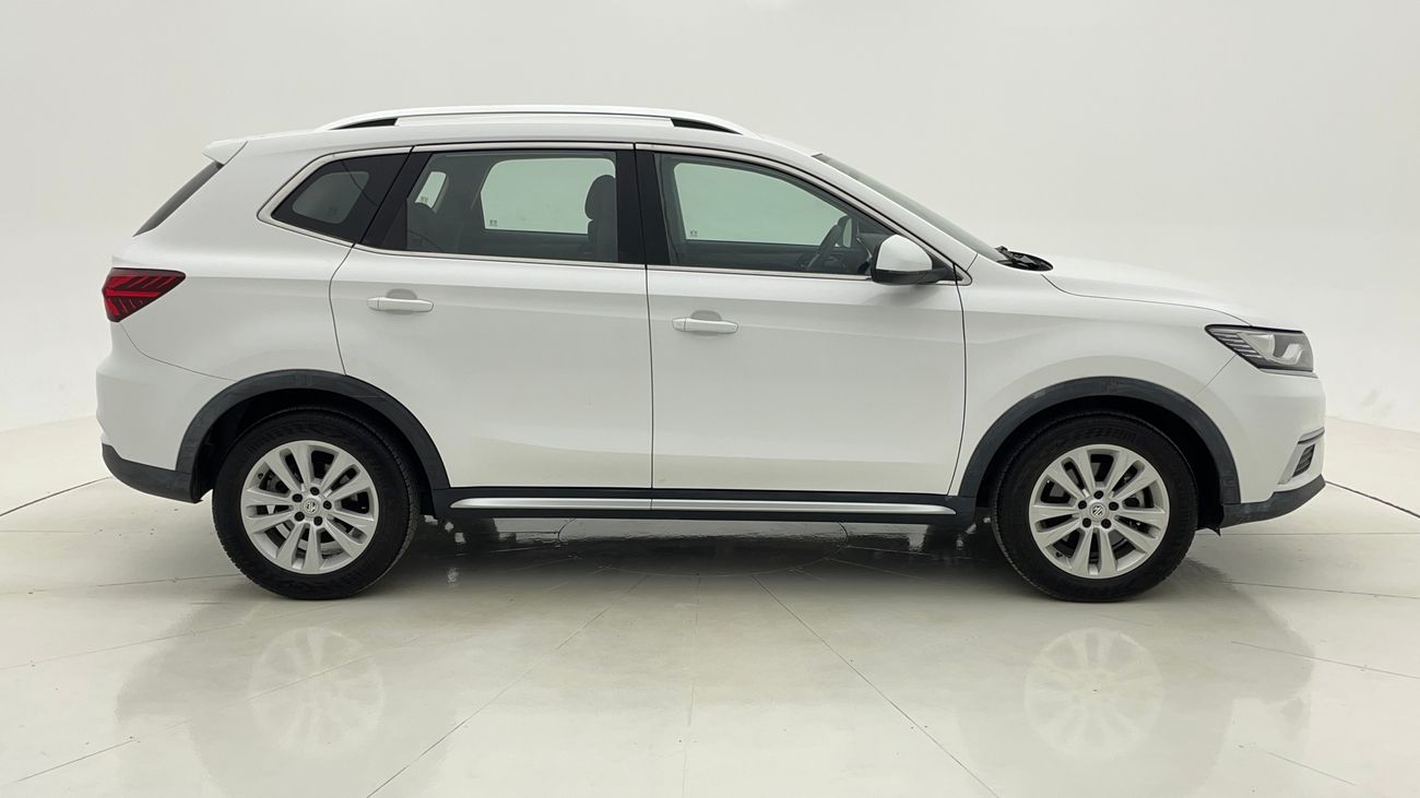 أم جي RX5 STD 1.5 | بدون دفعة مقدمة | اختبار قيادة مجاني للمنزل