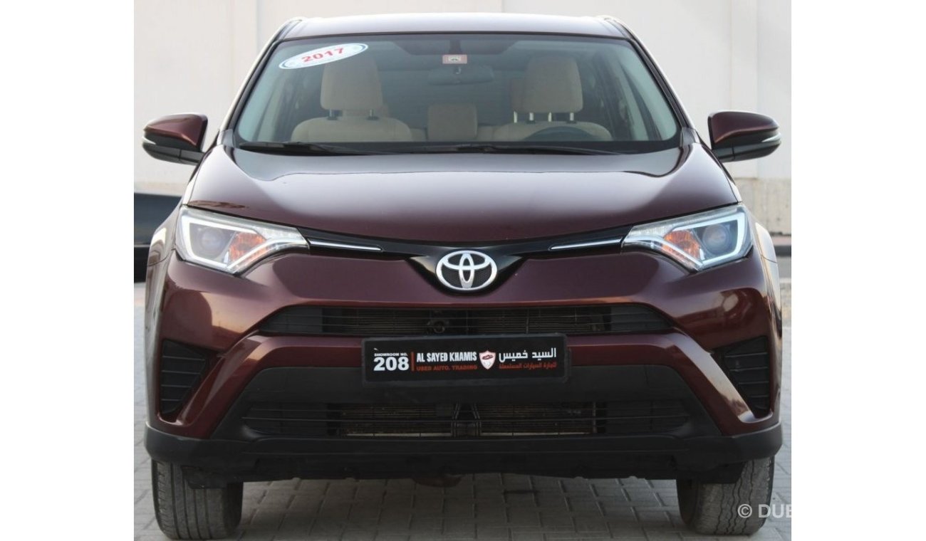 Toyota RAV4 EX EX EX Toyota RAV4 2017, GCC, in excellent condition, without accidents, very clean inside and out