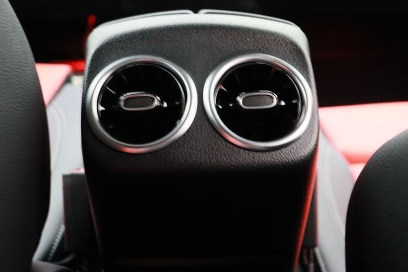 مرسيدس بنز A 200 PREMIUM 2.0