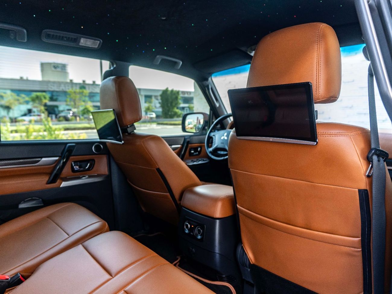 Mitsubishi Pajero GLS Mid 3.8L (189 HP)