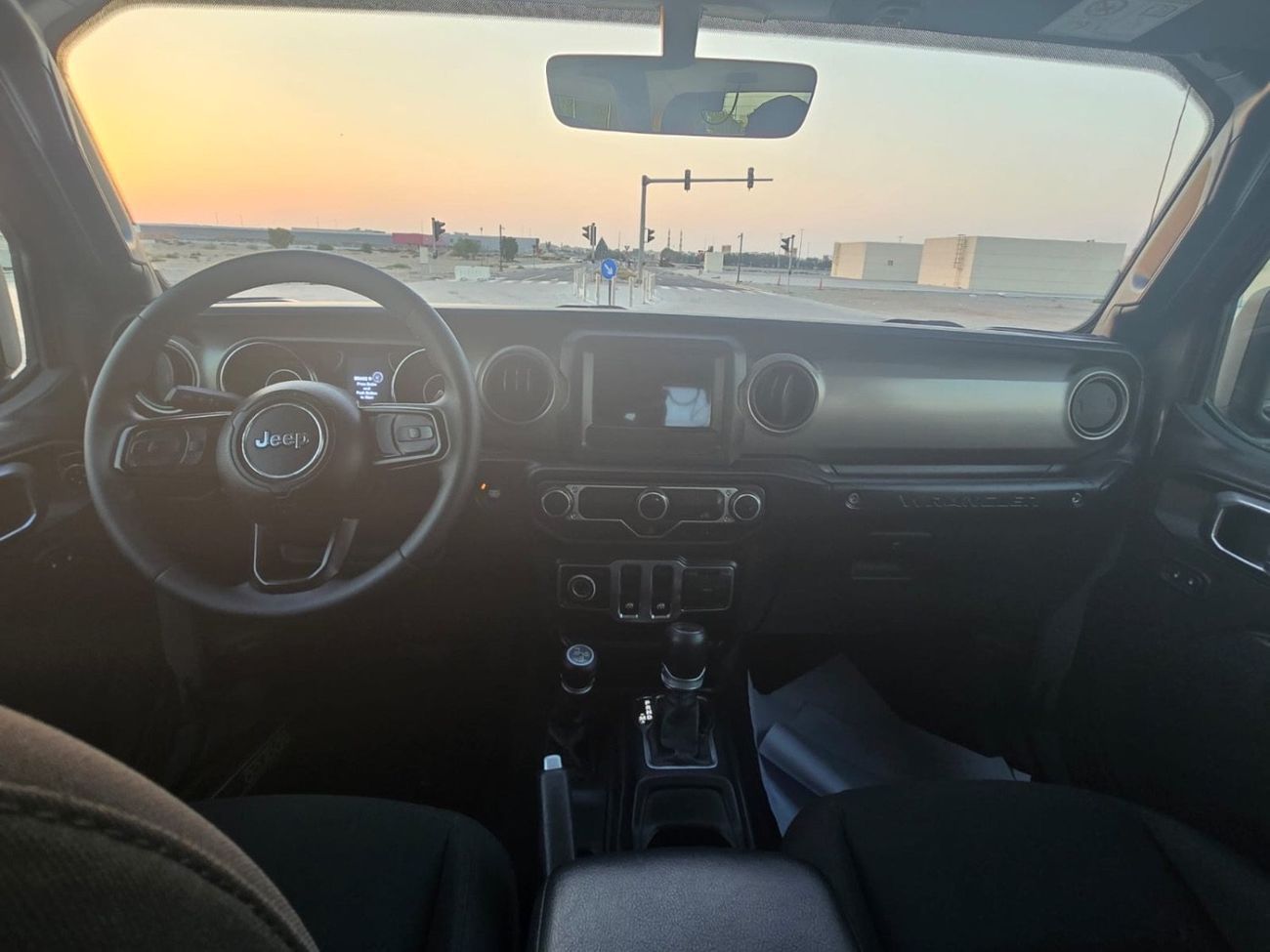 Jeep Wrangler Sport 3.6L A/T (5 Seater) MODEL 2021 GCC CAR PERFECT CONDITION INSIDE AND OUTSIDE FULL OPTION