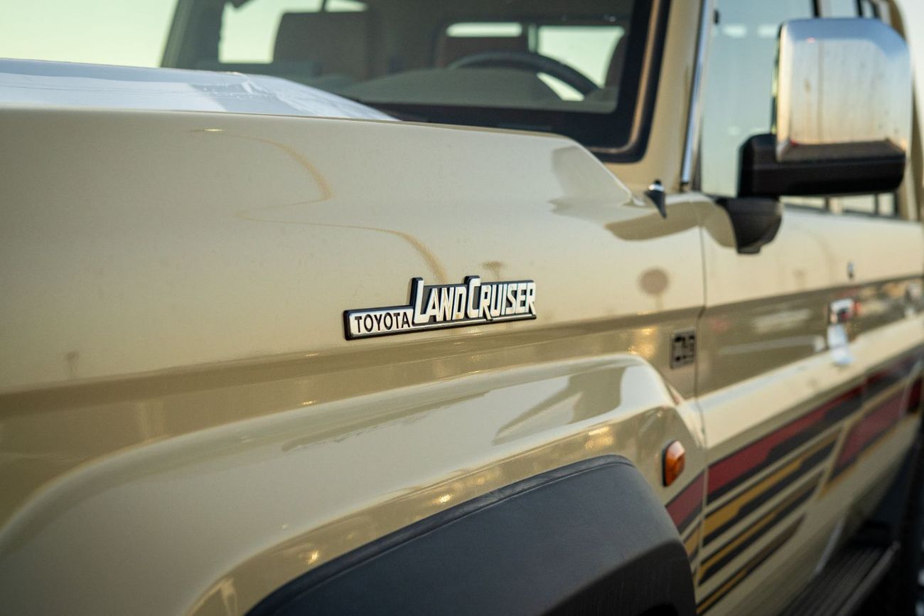 تويوتا لاند كروزر بيك آب LC79 DC 2.8 DSL Z1 A/T 2025YM