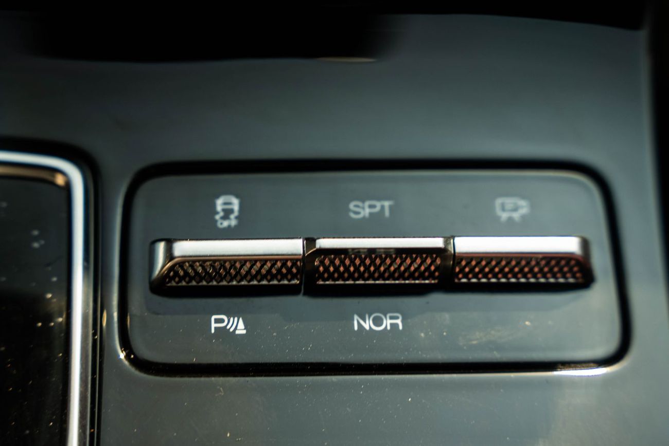 جيتور X70 بلس Luxury 1.6T