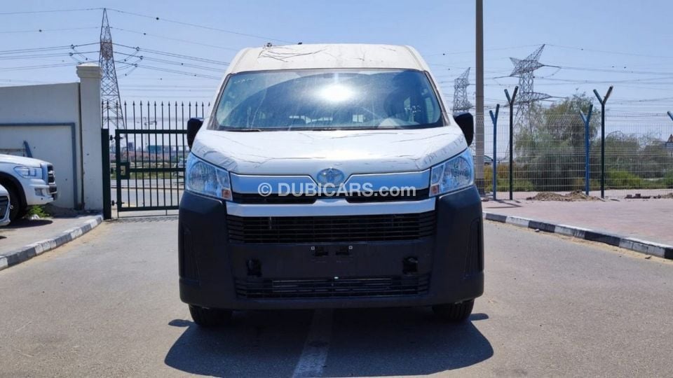 New Toyota Hiace Black bumper 2.8L Diesel, 2023, 13 seats, RWD KSA