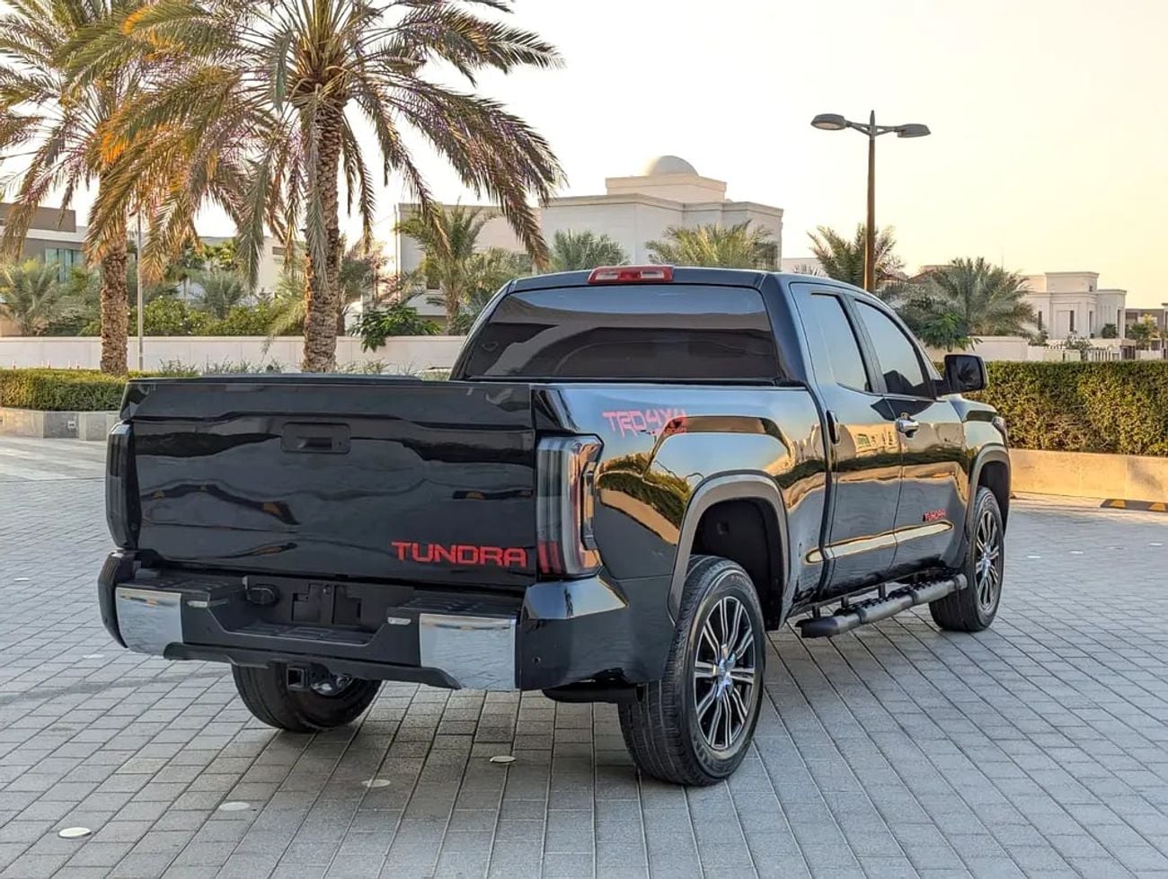 تويوتا تاندرا Facelifted | TRD Off-Road | Powerful