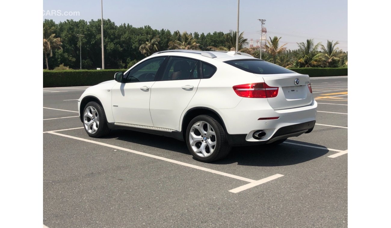 BMW X6 35i Exectutive Bmw x6 model 2012 GCC car prefect condition inside and outside full option sun roof l