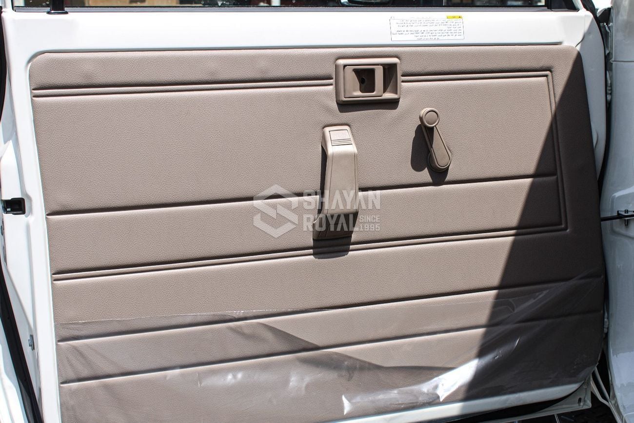 تويوتا لاند كروزر 70 LC 78 HARDTOP 2.8L AT LC78 2.8L T-DSL 4WD 3DR 8-SEATER AT WITH DIFF-LOCK 2026