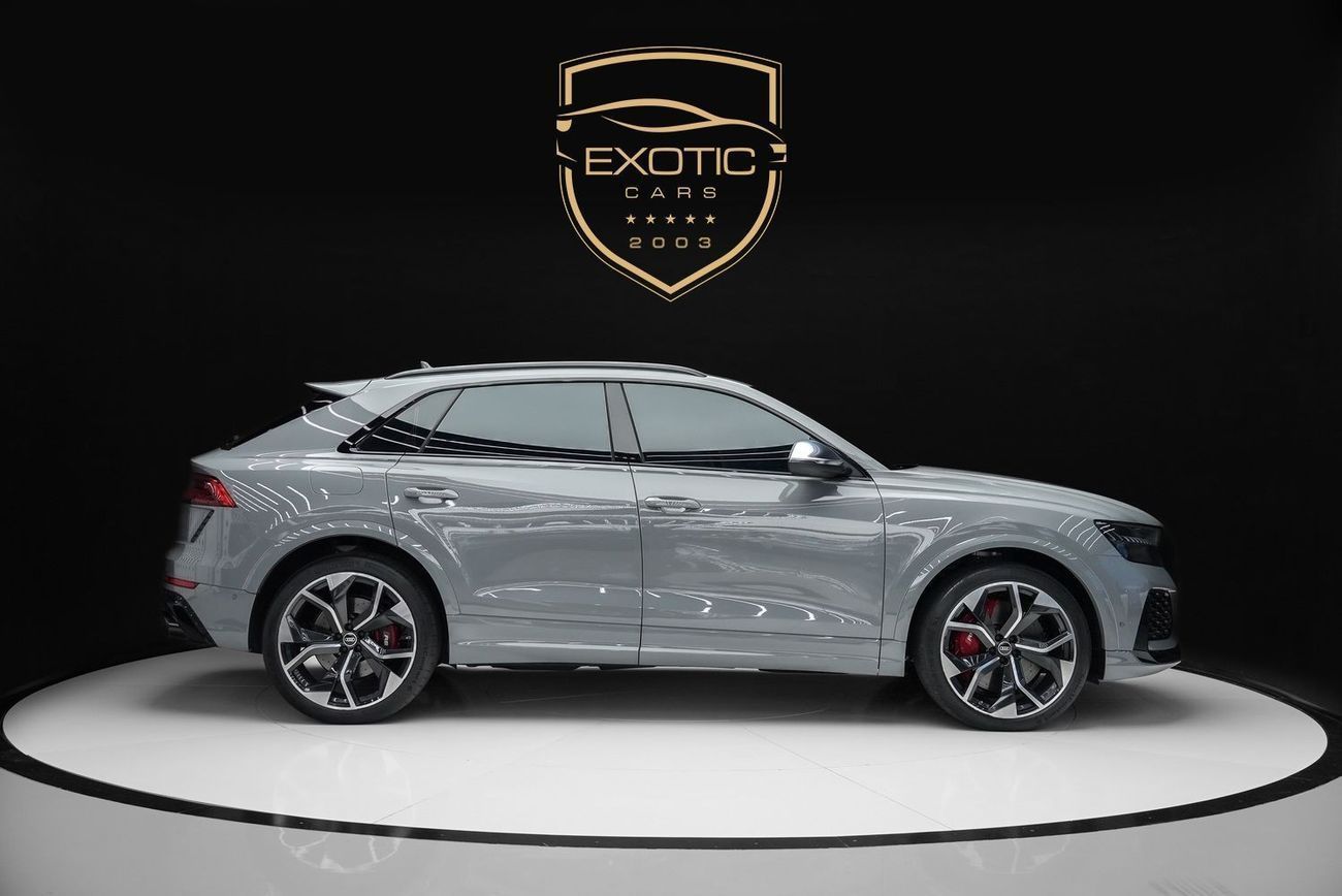 Audi RS Q8 TFSI quattro 4.0L