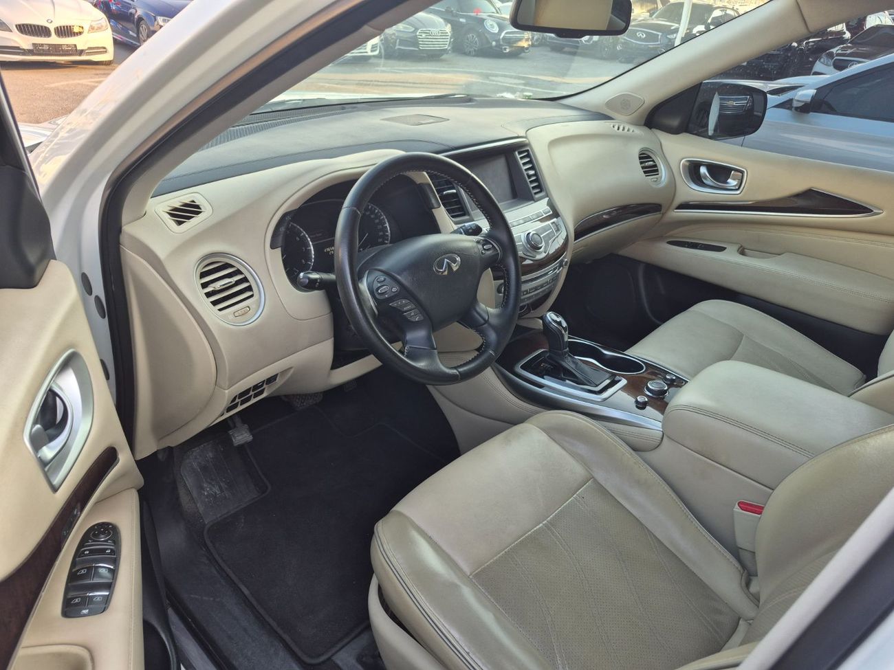 إنفينيتي QX60 