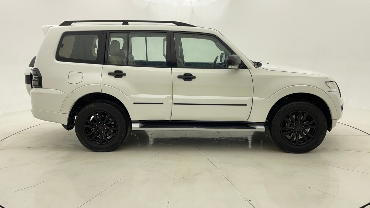 Mitsubishi Pajero GLS HIGH 3.8 | Zero Down Payment | Home Test Drive