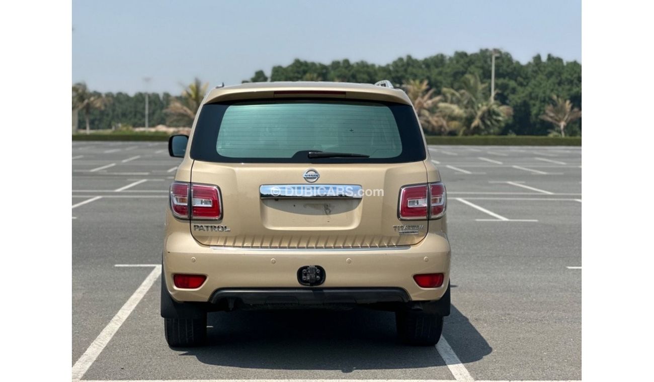 نيسان باترول LE تيتانيوم موديل 2017 خليجي حاله ممتازه جدا من الداخل والخارج فل مواصفات كراسي جلد  وكاميرا خلفيه و