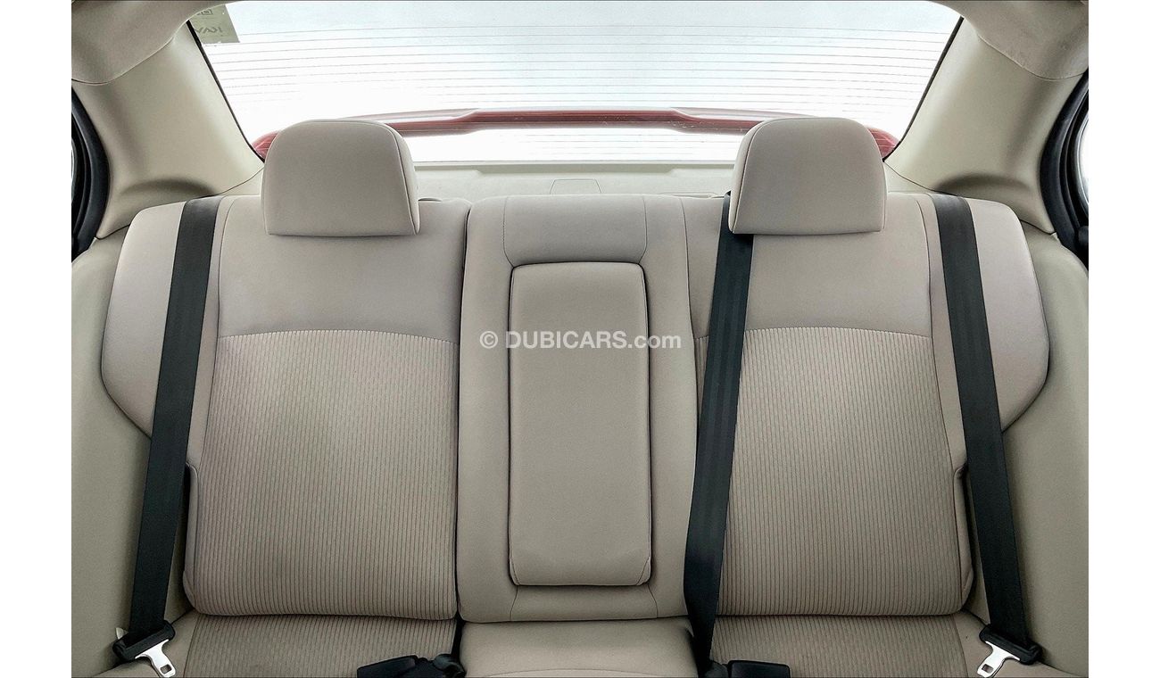 Mitsubishi Lancer GLS (W/Sunroof)