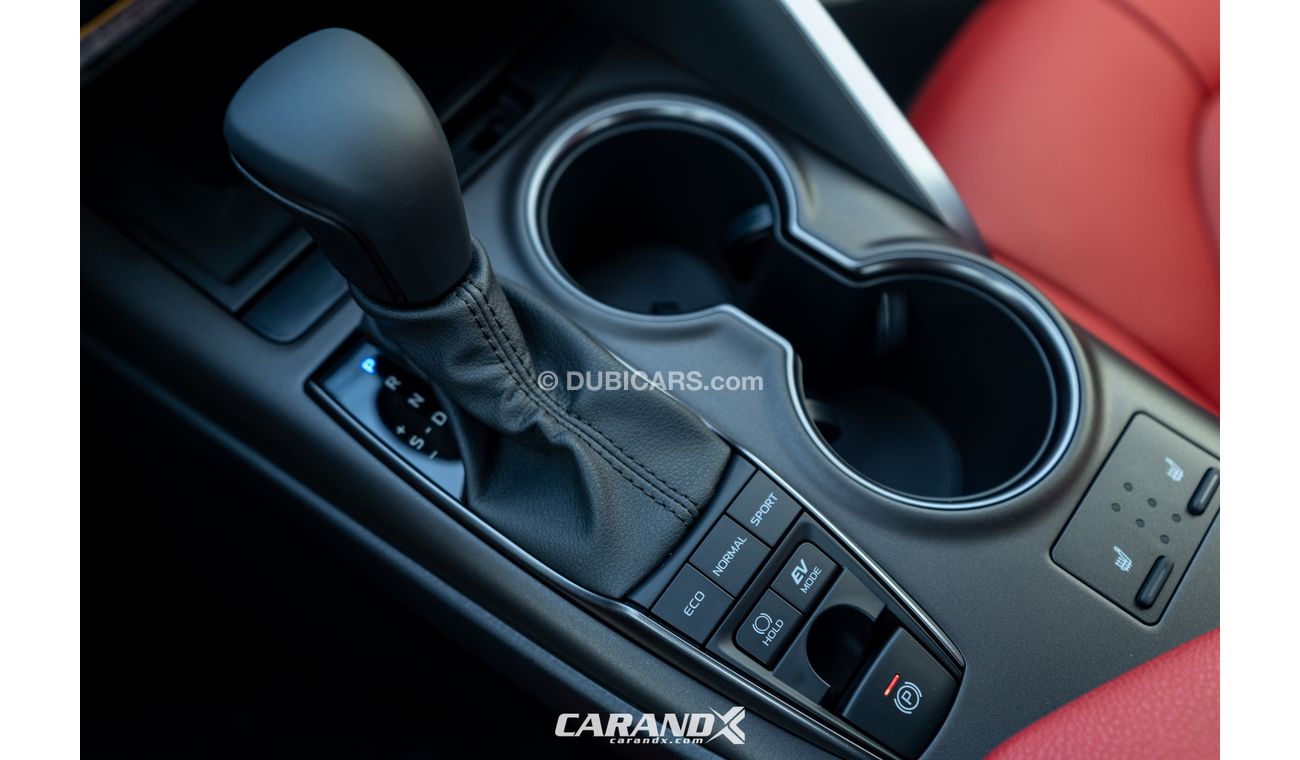 Toyota Camry XSE Hybrid Black Roof / Red Interior