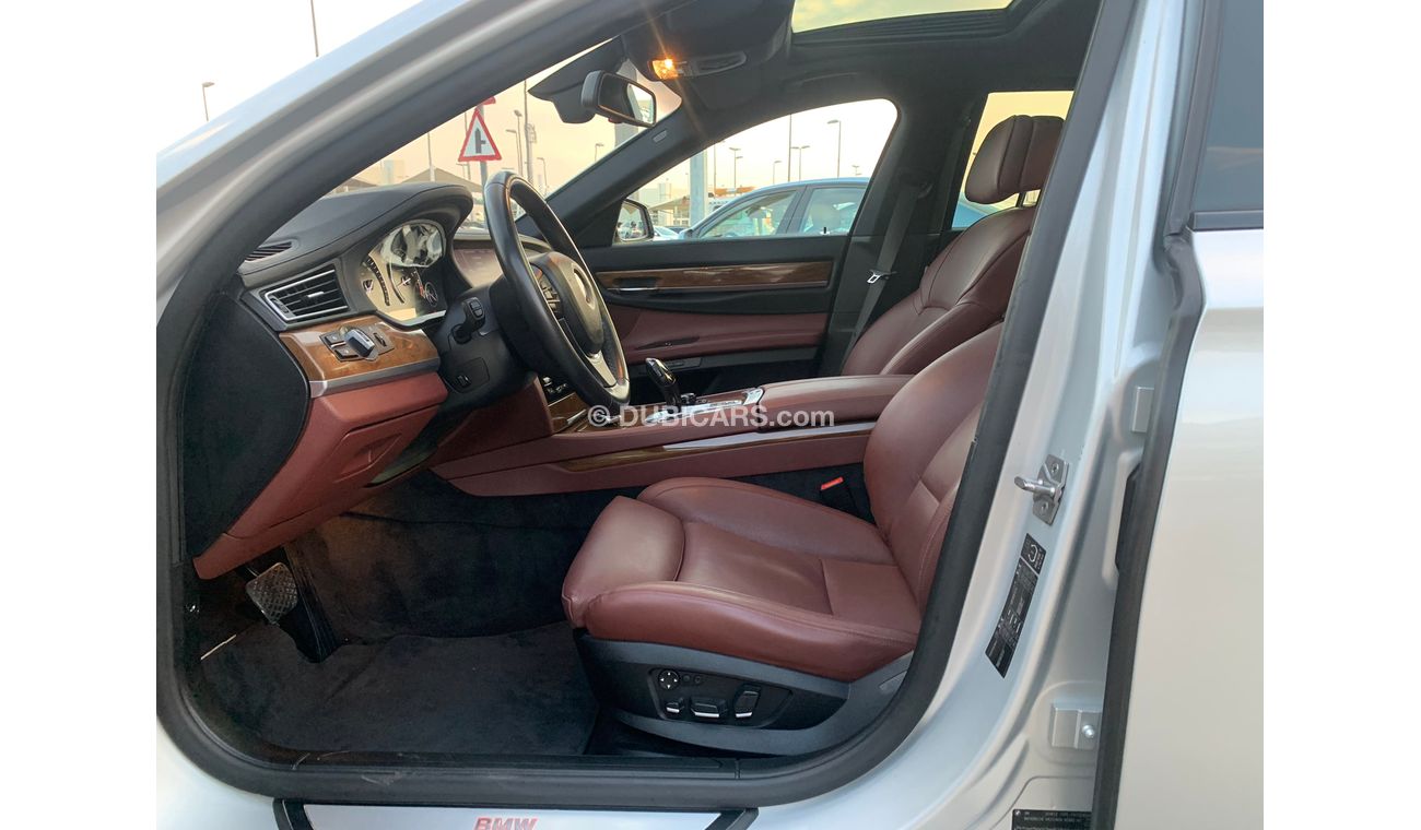 BMW 750Li BMW 750 LI_Gcc_2010_Excellent_Condition _Full option