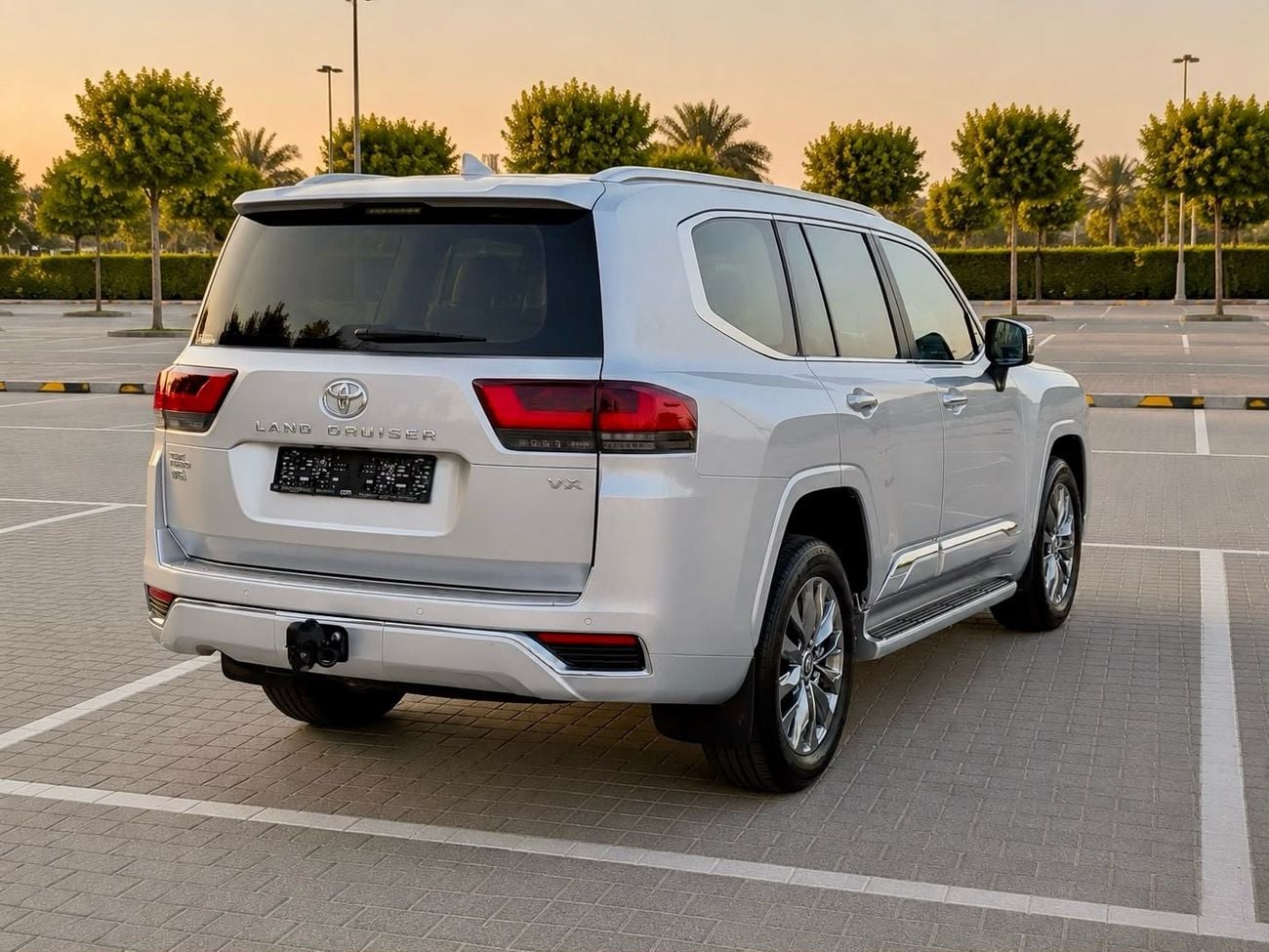 Toyota Land Cruiser VXR
