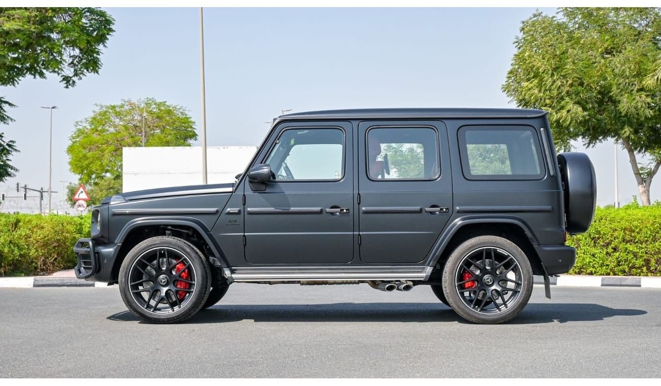 Mercedes-Benz G 63 AMG AMG Mercedes G63 Double Night Package - Designo Nachtschwarz Magno Color - Carbon Fiber - Rear S