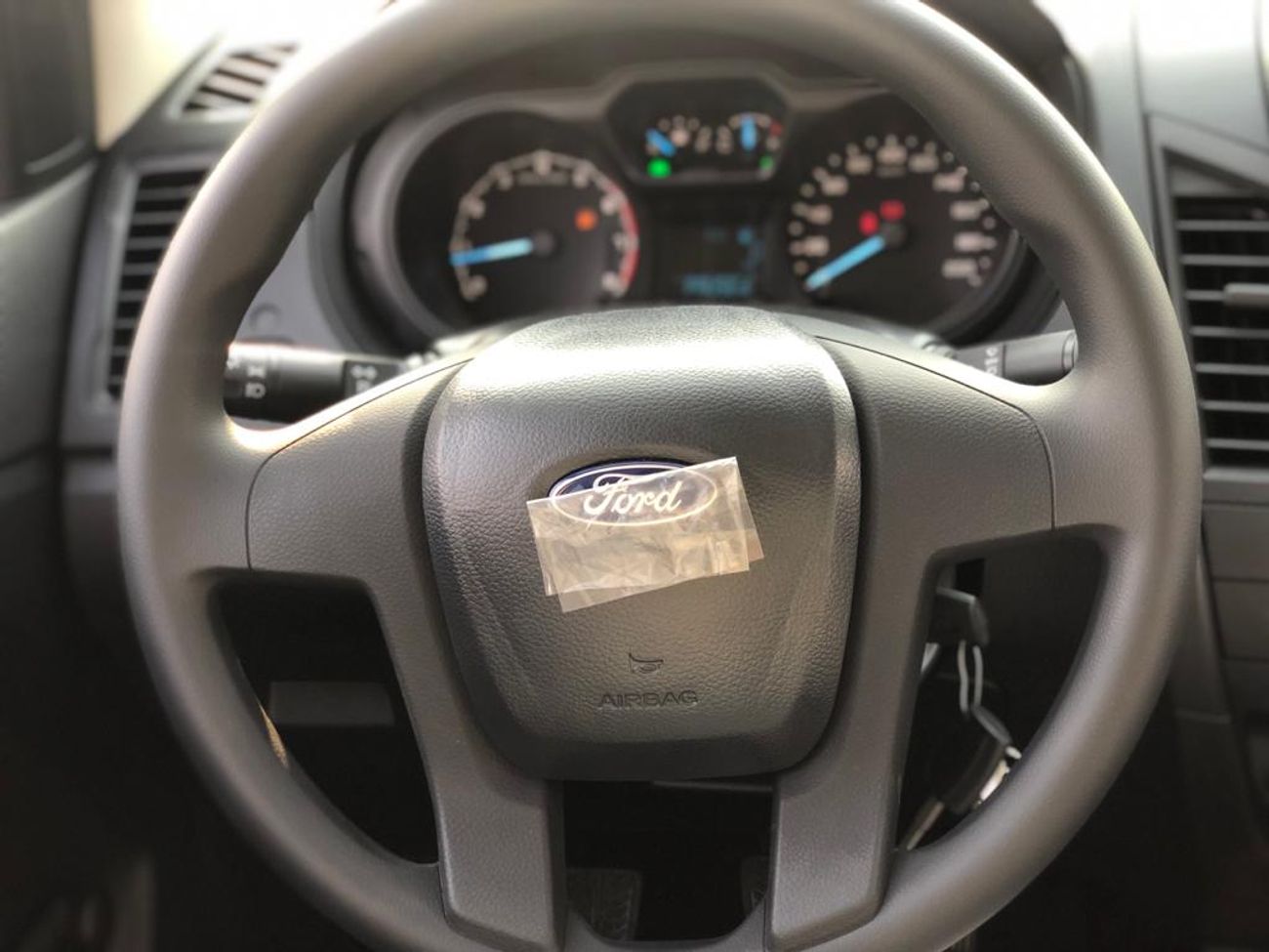 Ford Ranger 2.5L PETROL, MANUAL, MP3, 4WD, CODE-FRDSL