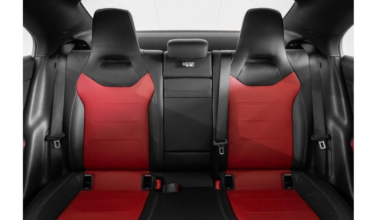 Mercedes-Benz CLA 250 Std 2.0L (224 HP)