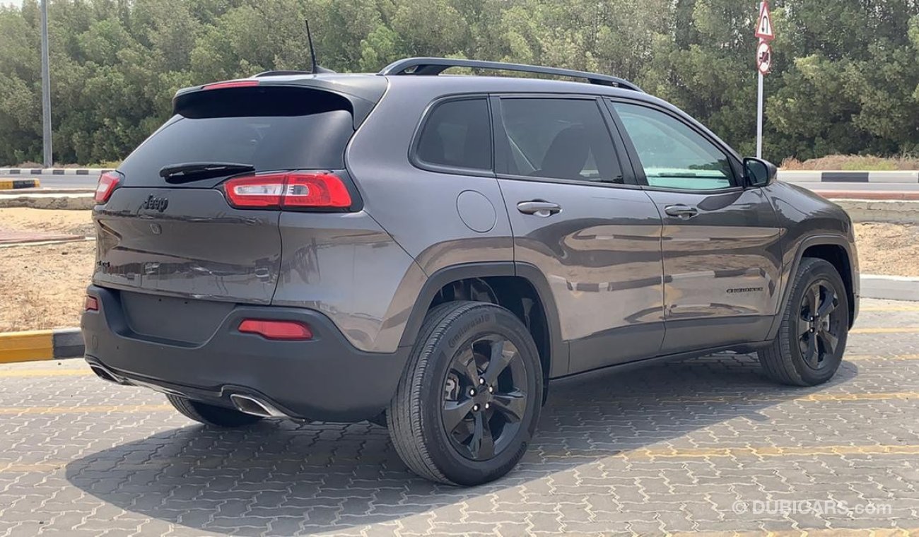 Jeep Cherokee 2018 4x4  (US) Ref#345