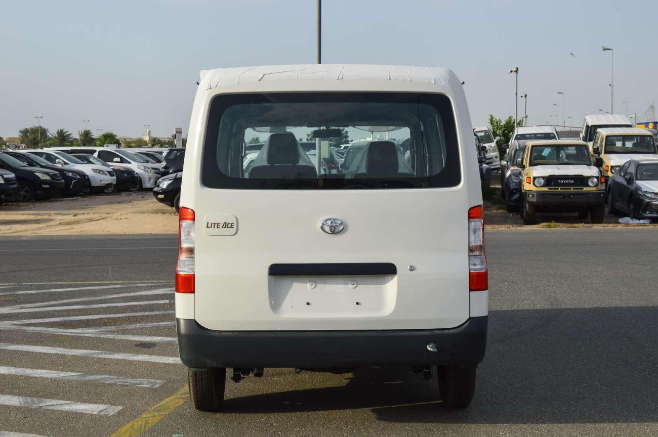 تويوتا لايت آيس TOYOTA LITE ACE 1.5L RWD 5DOOR 2025